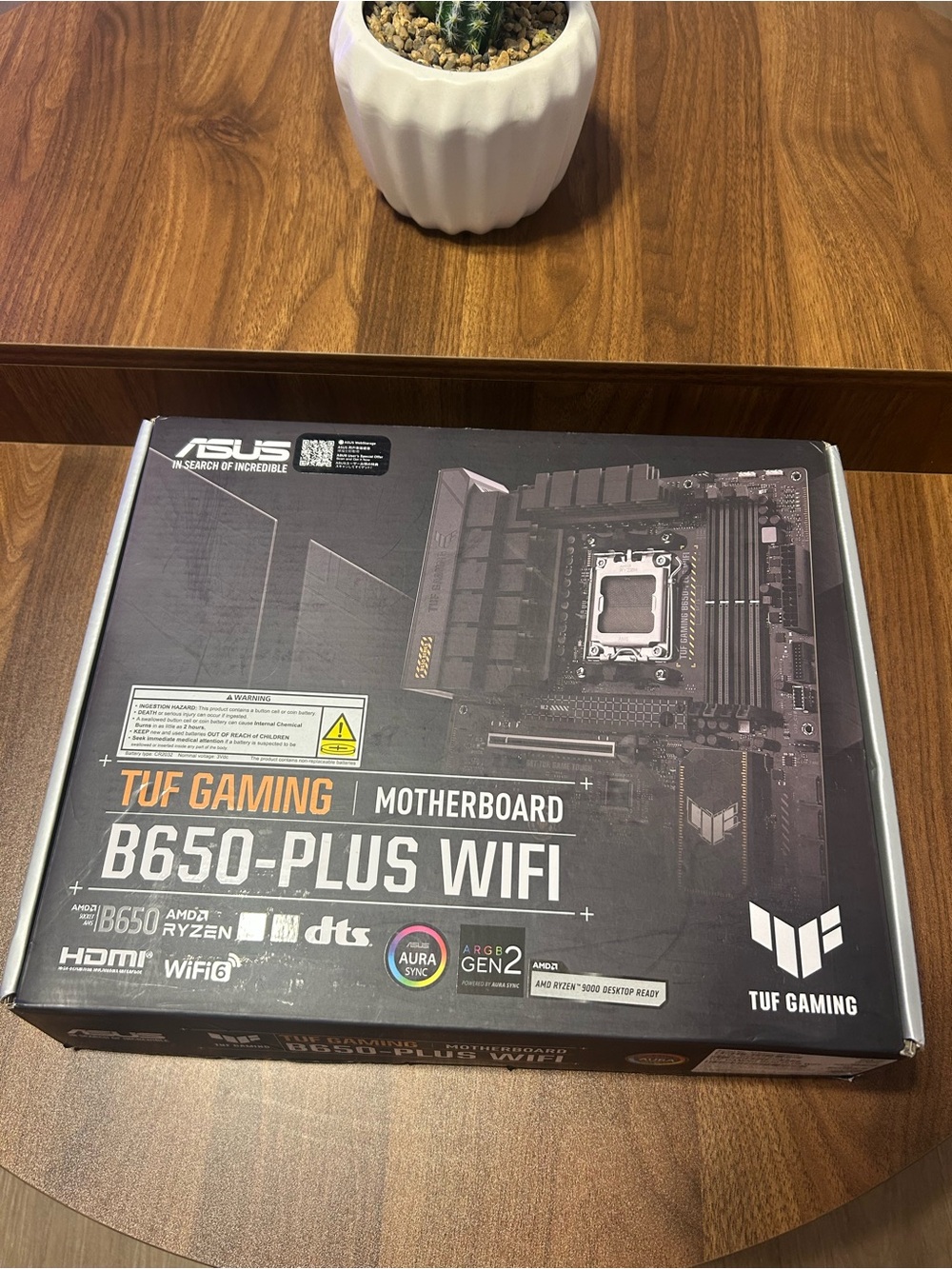 Motherboard Box - TUF Gaming B650-PLUS WIFI